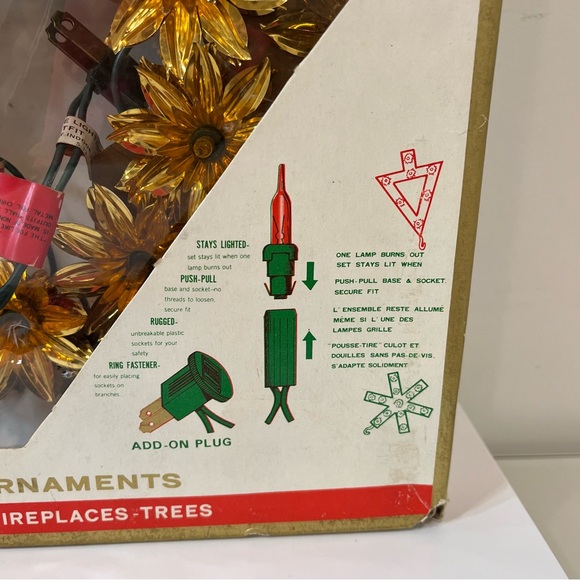 Vintage Carillon Lighted Christmas Decoration Works - Picture 3 of 9